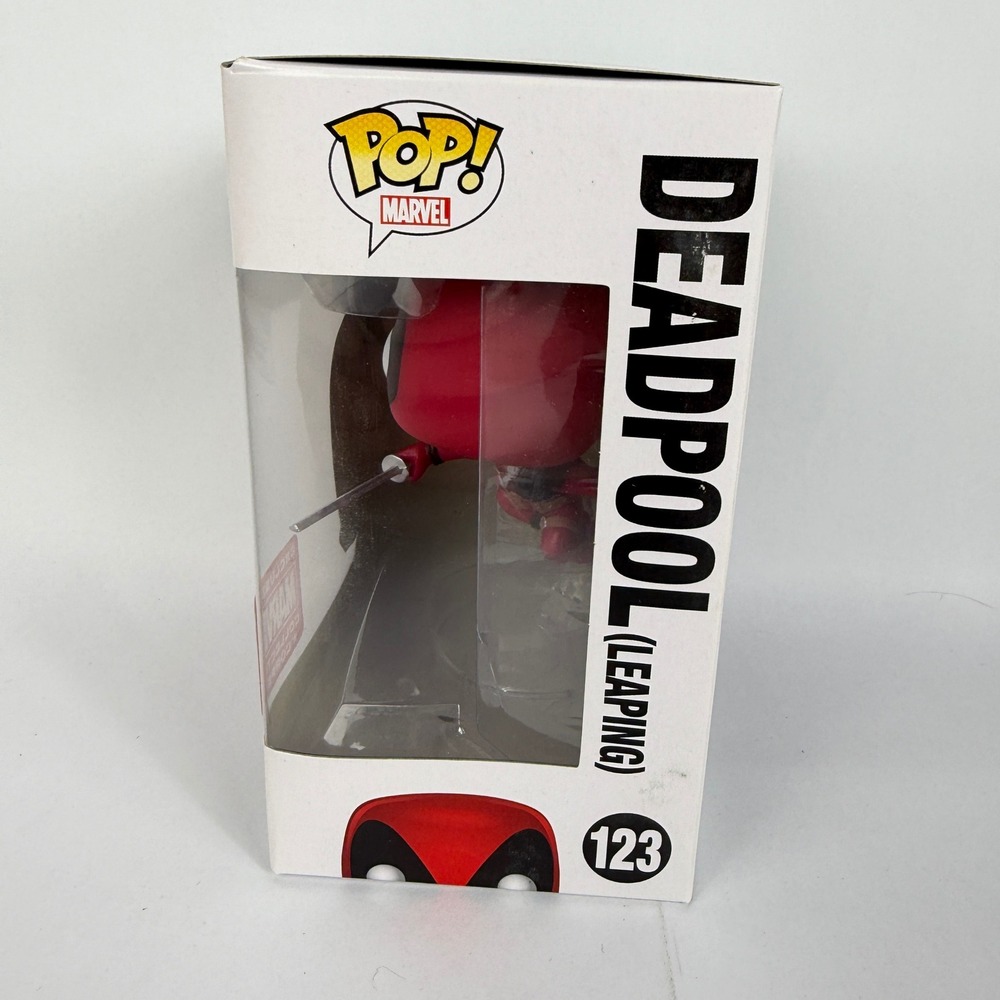 Funko Pop Marvel Deadpool Leaping 123 Marvel Collector Corps Exclusive - Picture 4 of 7